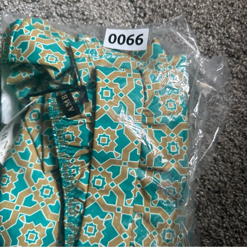 NWT AmberNoon II by Erum Ilyas SunKnit UPF 50 Wide-Leg Printed Pants Size Small - Picture 12 of 13
